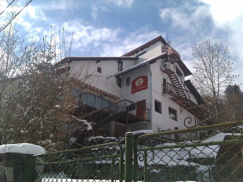 Bistro-Pension La Teleferic Sinaia Exterior photo